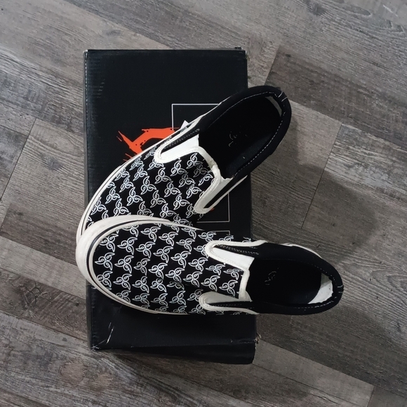 Vans Other - juice wrld 999 shoes, no vanity, Size 7 (40)